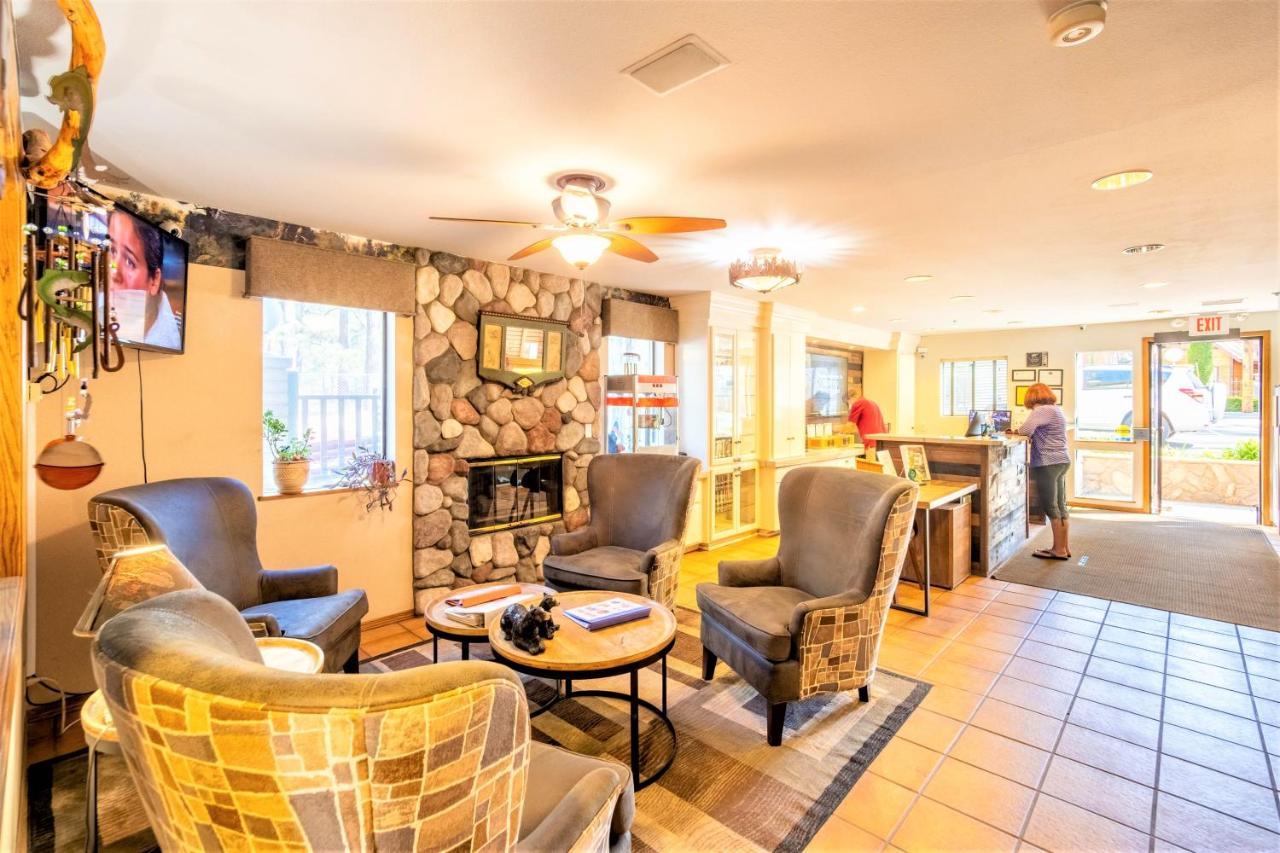 Lagonita Lodge ビッグ・ベアー・レイク エクステリア 写真